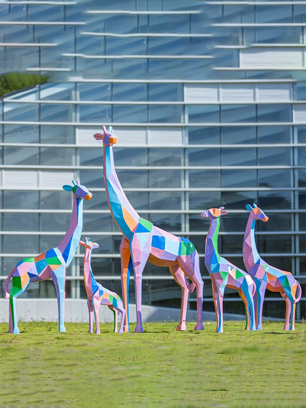 Giraffe sculptures